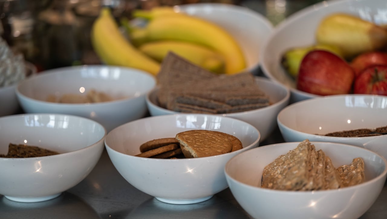 Un nutricionista lo deja claro: "Ni la grasa ni los hidratos, lo que engorda es..."