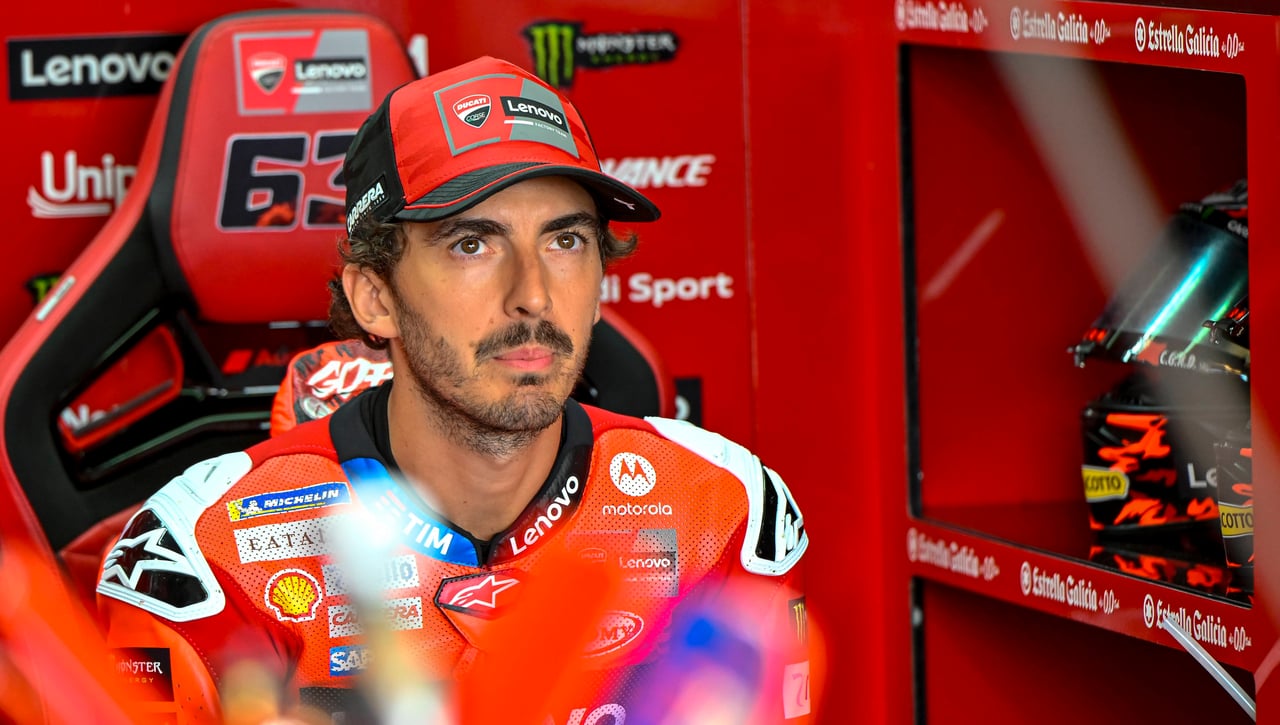 Pecco Bagnaia toma un cambio distinto a Marc Márquez y Ducati