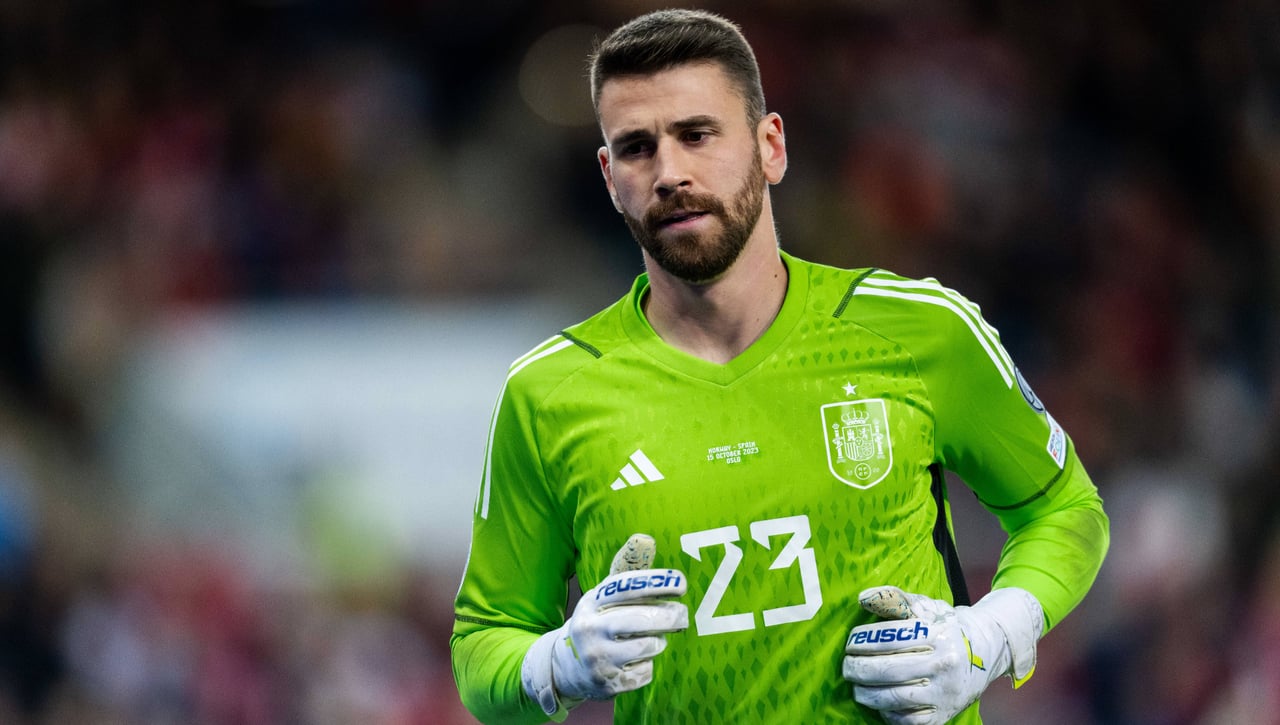 Un duro competidor para Unai Simón