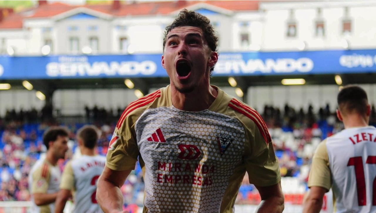 El Estrasburgo pregunta por Panichelli y el Alavés le pide 20 millones