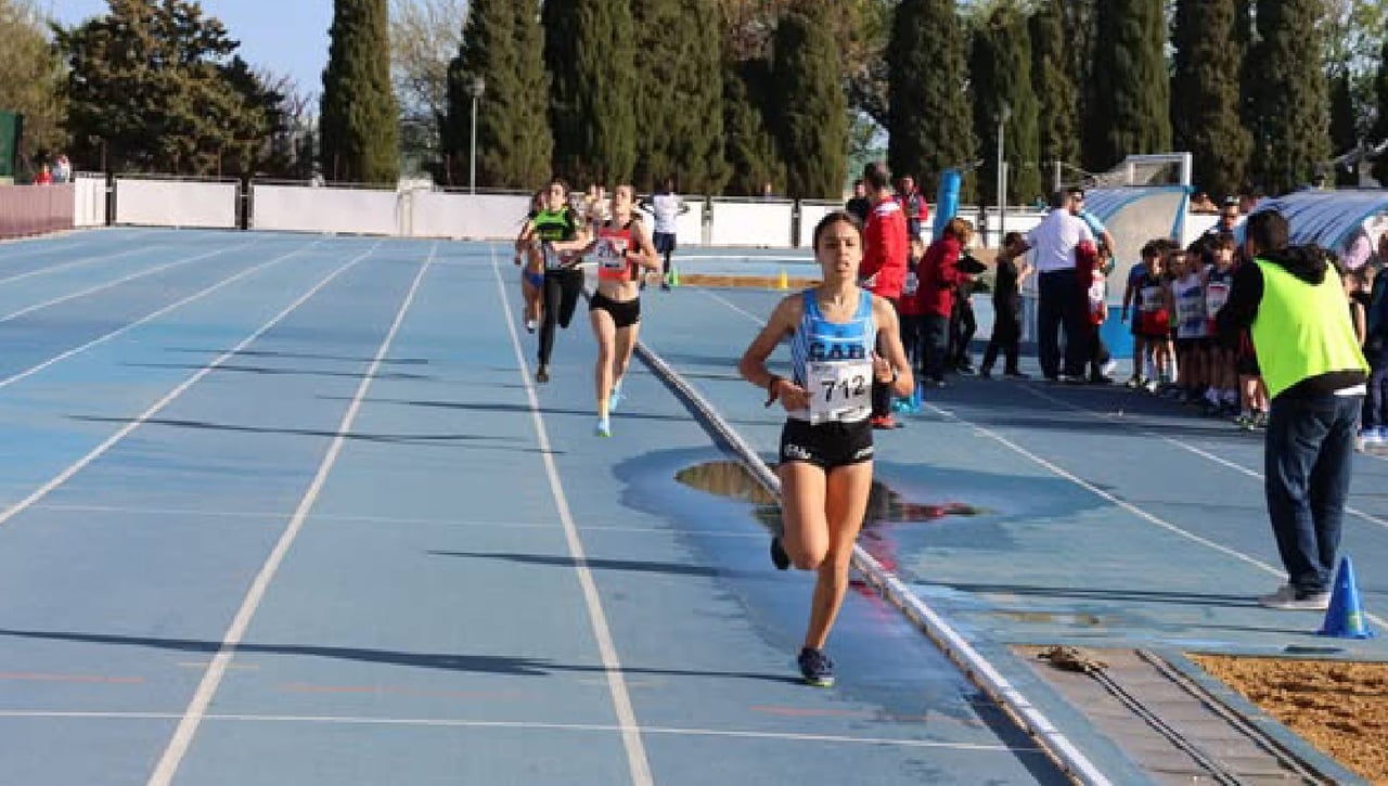Osuna vivió una emocionante jornada de atletismo