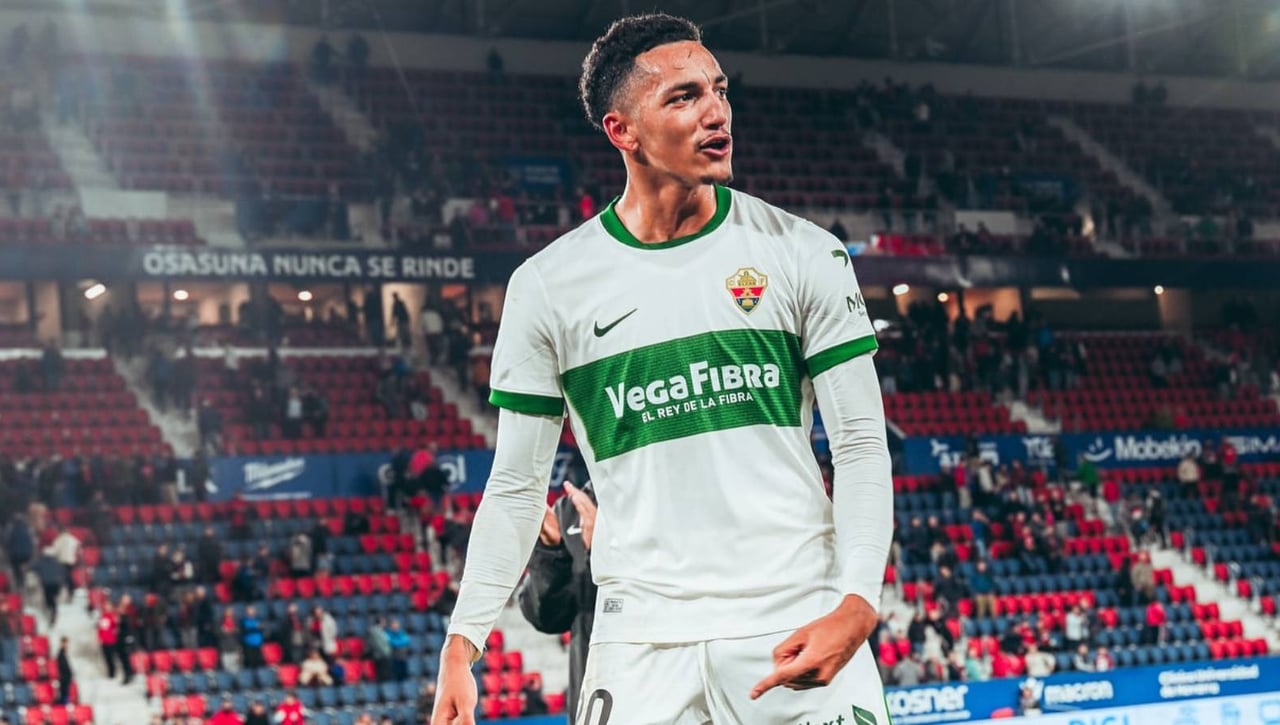 Álvaro Rodríguez se reencuentra con el Real Madrid sin ánimo de revancha: "No para demostrarle al Madrid que puedo jugar allí, no. Me paga el Elche"