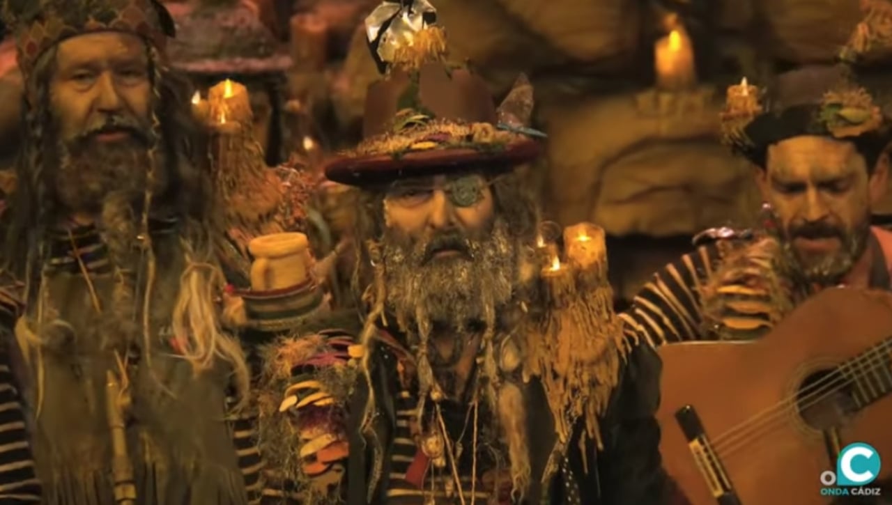 Martínez Ares usa el COAC 2023 para atacar a la Hermandad de la Macarena y al mundo cofrade