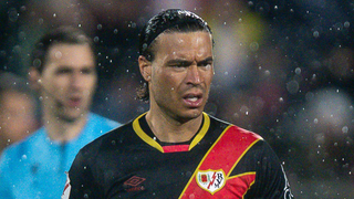 El serio problema de Raúl de Tomás en el Rayo Vallecano que destapa Íñigo Pérez