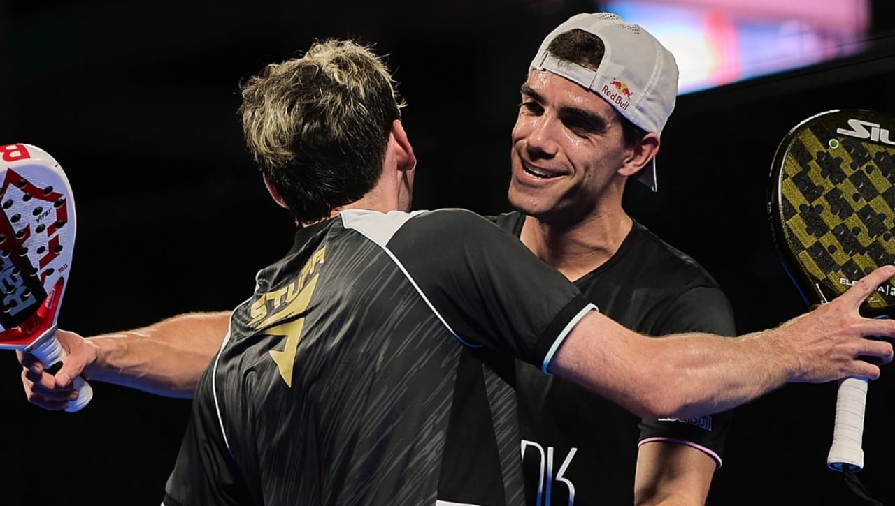 Franco Stupaczuk se lo comunica a Juan Lebrón