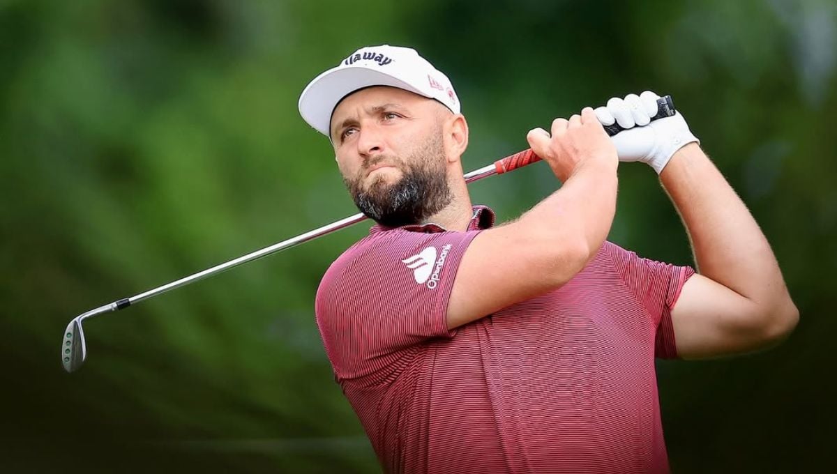 Jon Rahm se choca con un muro