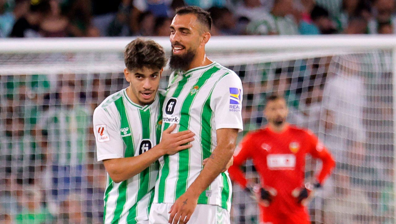 Las decisiones de Ez Abde y Borja Iglesias, por los que se mueve el mercado