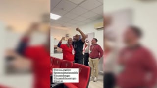 ¡Loquísimo Marcao! Sufrió y lo celebró como un sevillista más... 