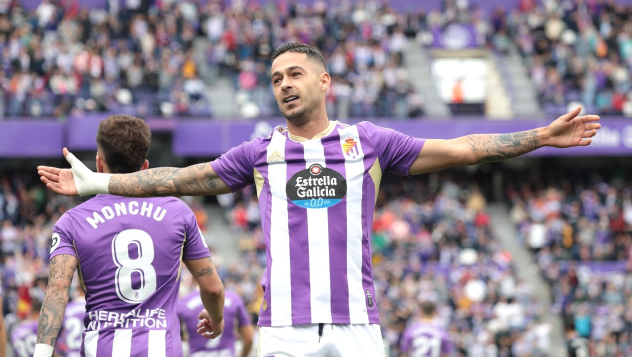El Valladolid piensa en un ex de LaLiga como compañero de Sergio León