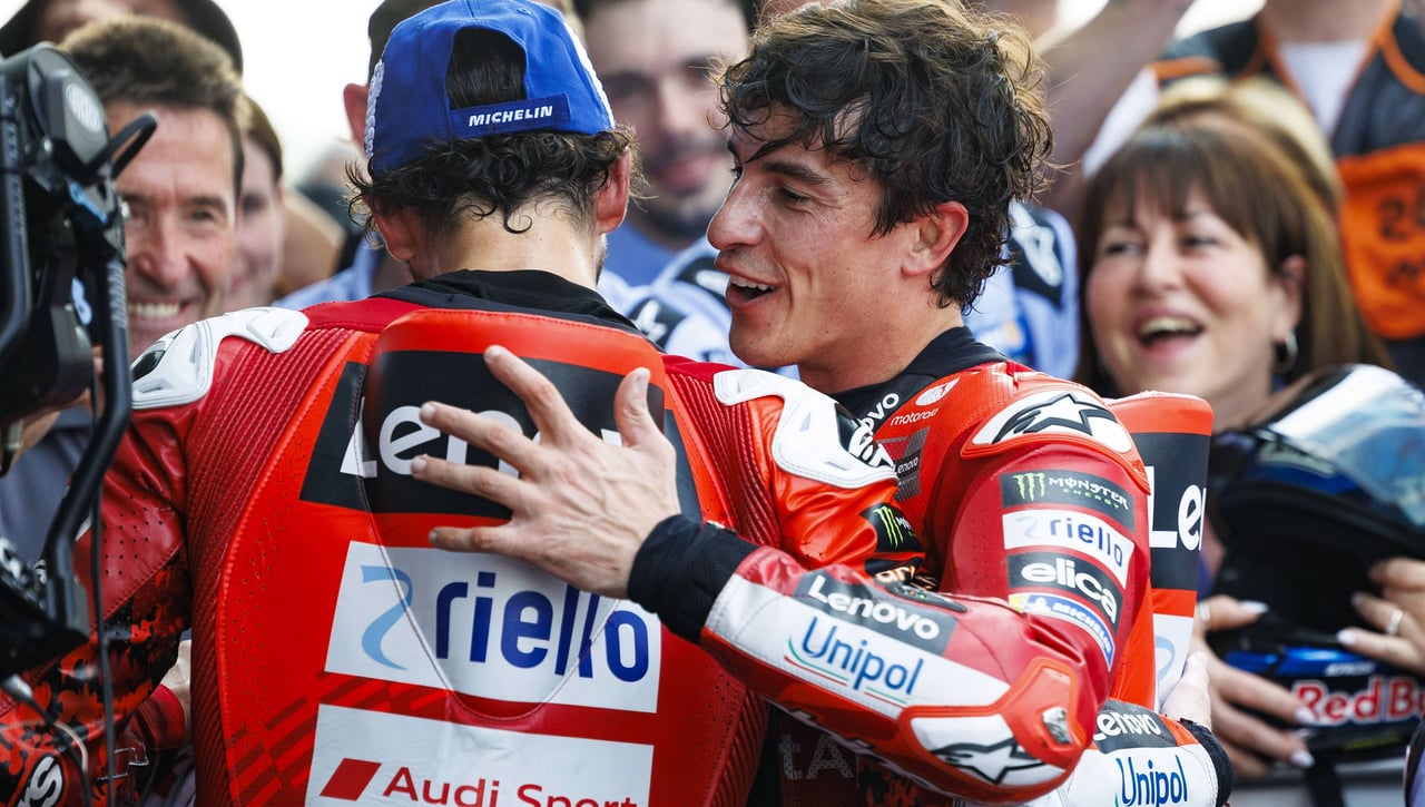 Marc Márquez pone fin a la guerra con Bagnaia 