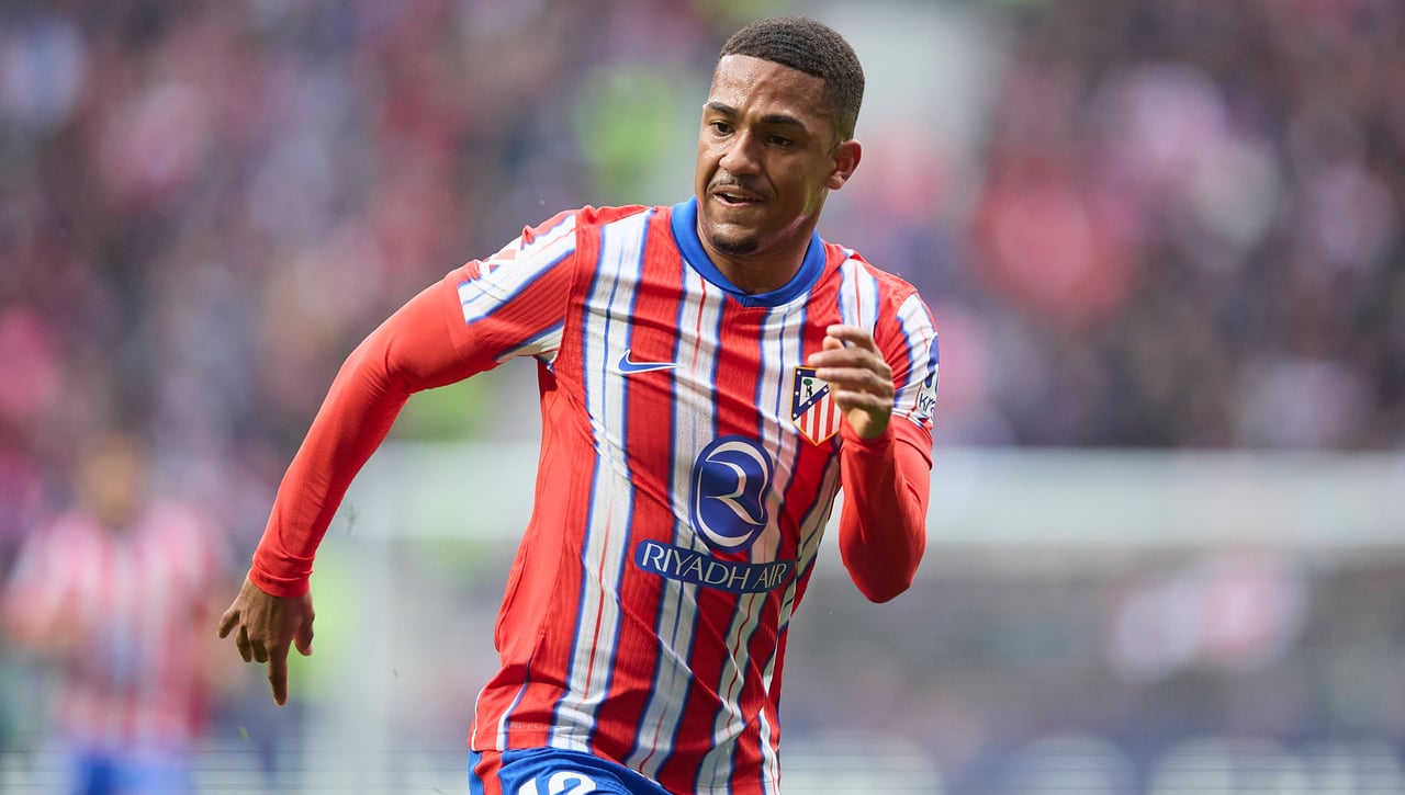 Fija la mirada en Samuel Lino