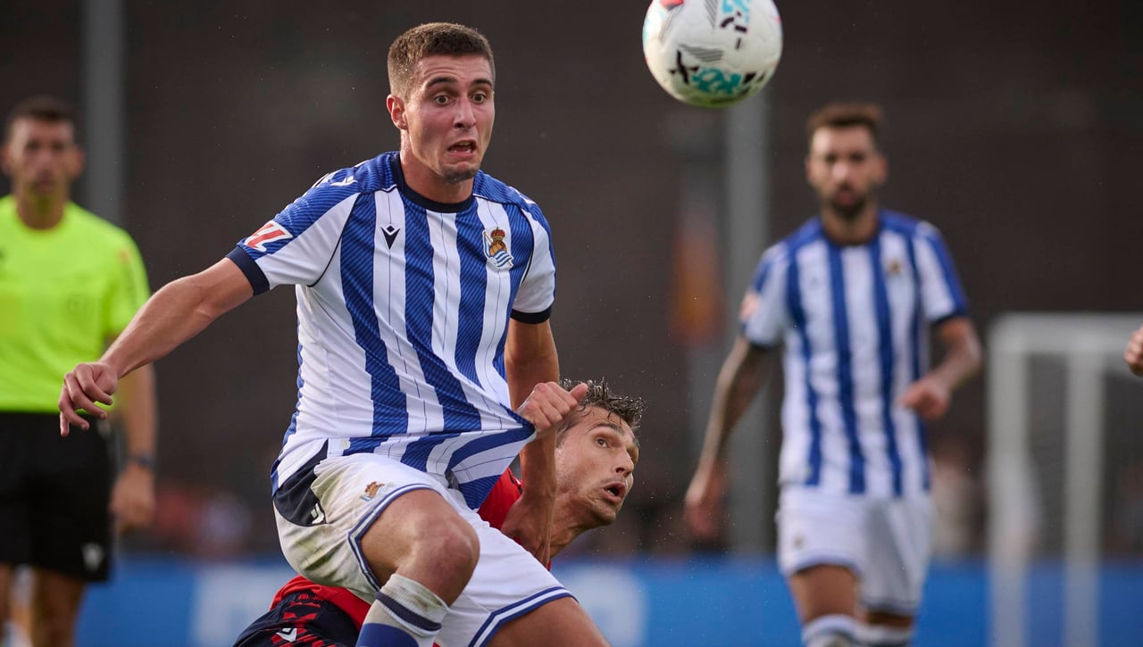 La Real Sociedad toma una decisión definitiva con Karrikaburu: no le dejará salir pese a tener ofertas de Segunda