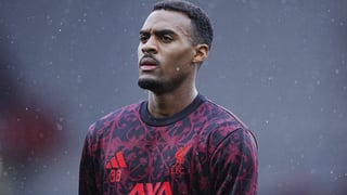 Dispuestos a fichar a Gravenberch