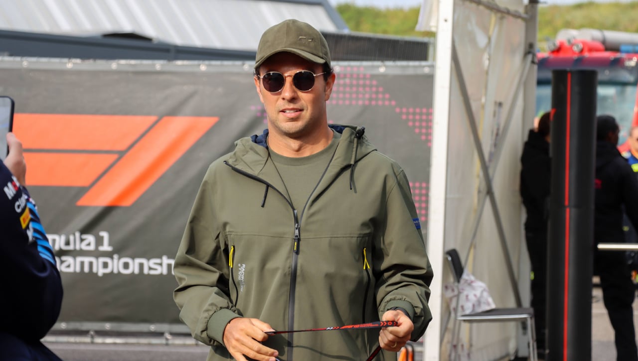 La foto que desvela el futuro de Checo Pérez