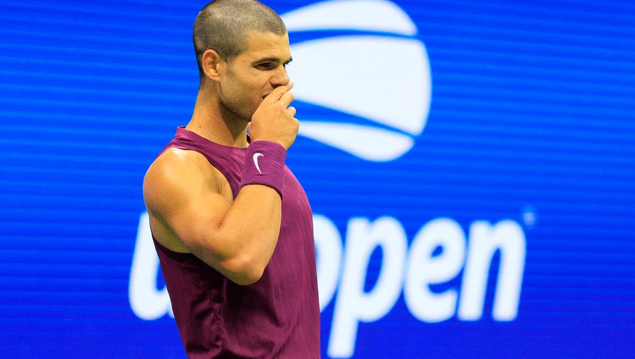 Alcaraz confirma lo de su rodilla