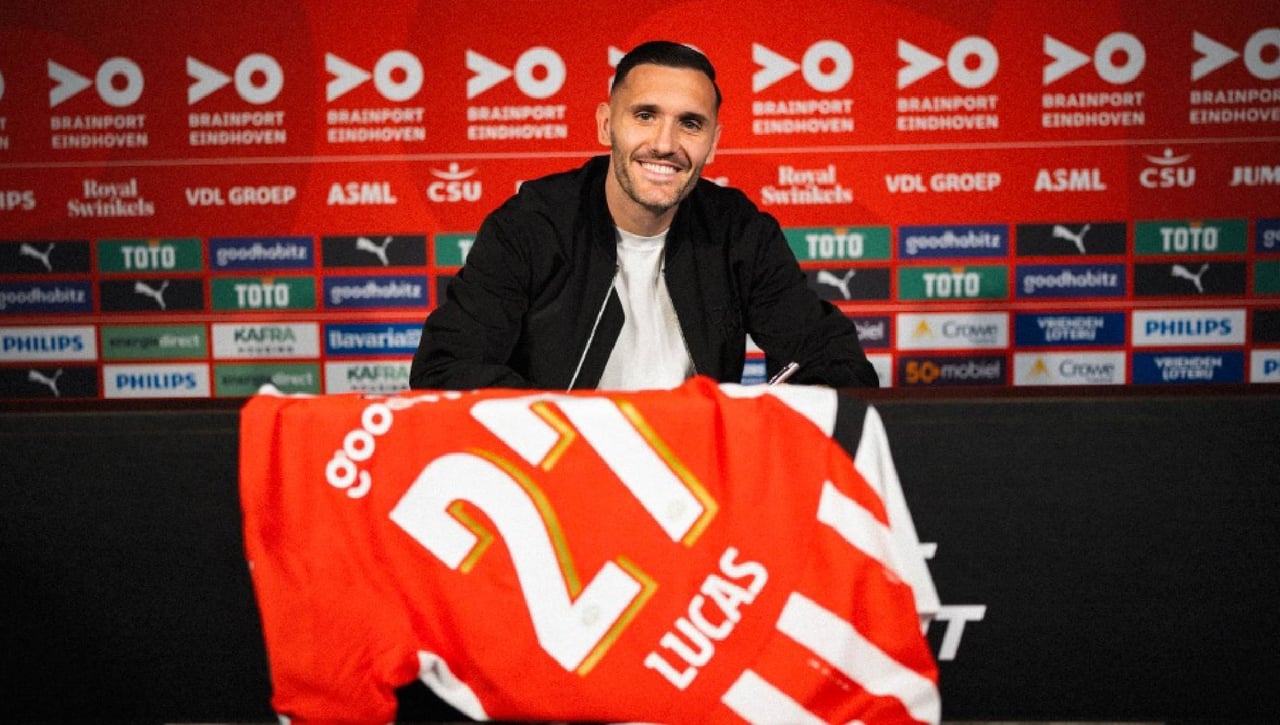 Lucas Pérez, oficial