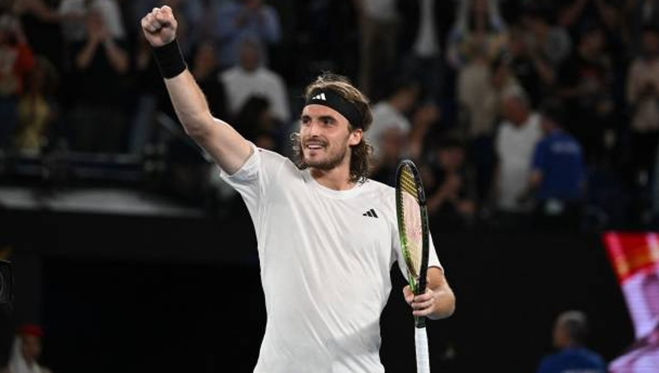 Tsitsipas ya espera a Djokovic en la final del Open de Australia