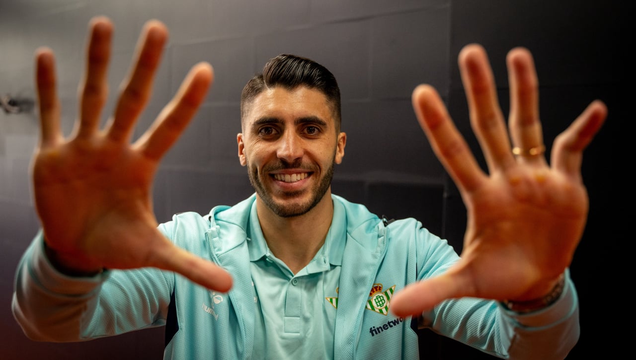 Toma posiciones detrás de Lunin