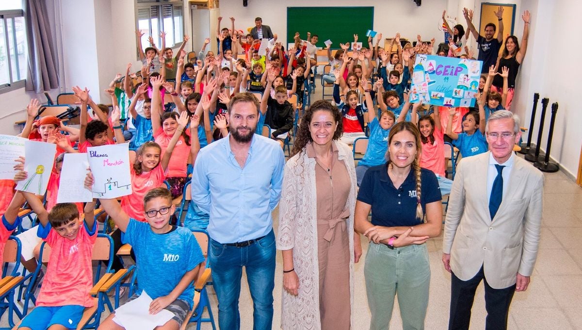 Isa Sánchez: "Mentor 10 fomenta los hábitos saludables y los valores del deporte entre los escolares andaluces"