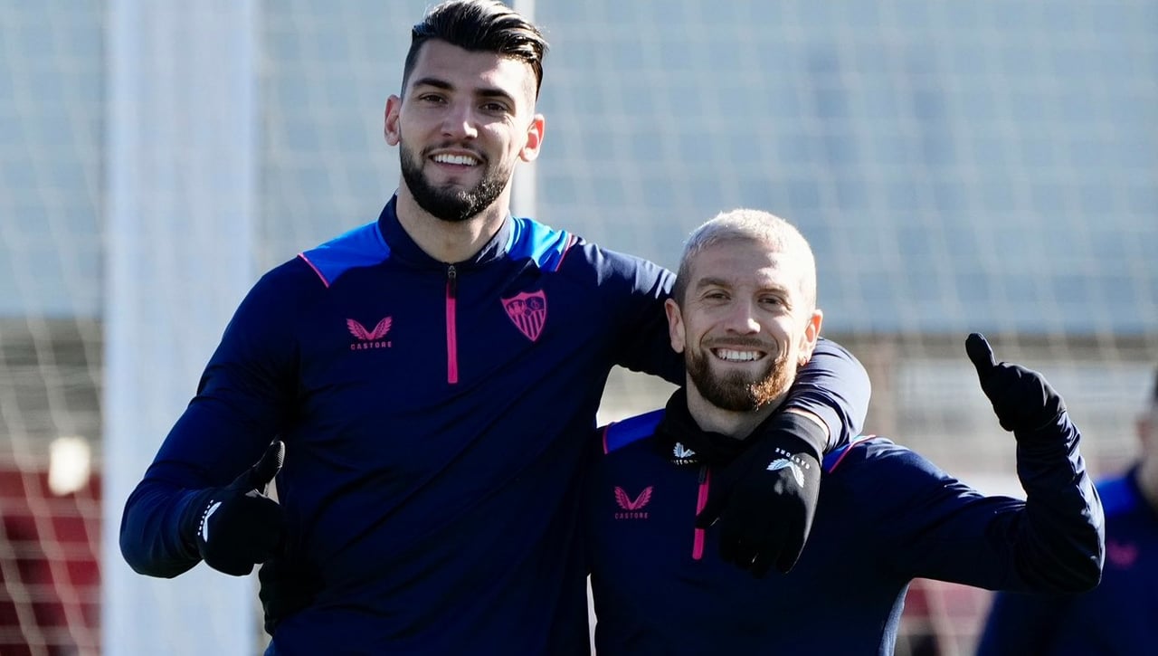 Januzaj apunta a su salida y el Papu vuelve a los entrenamientos