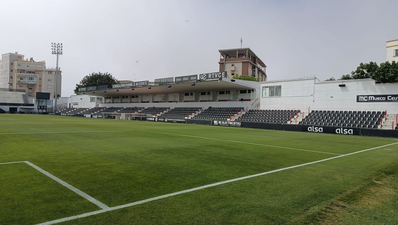 Estadio Municipal Alfonso Murube: capacidad, año de construcción y localización del estadio del AD Ceuta