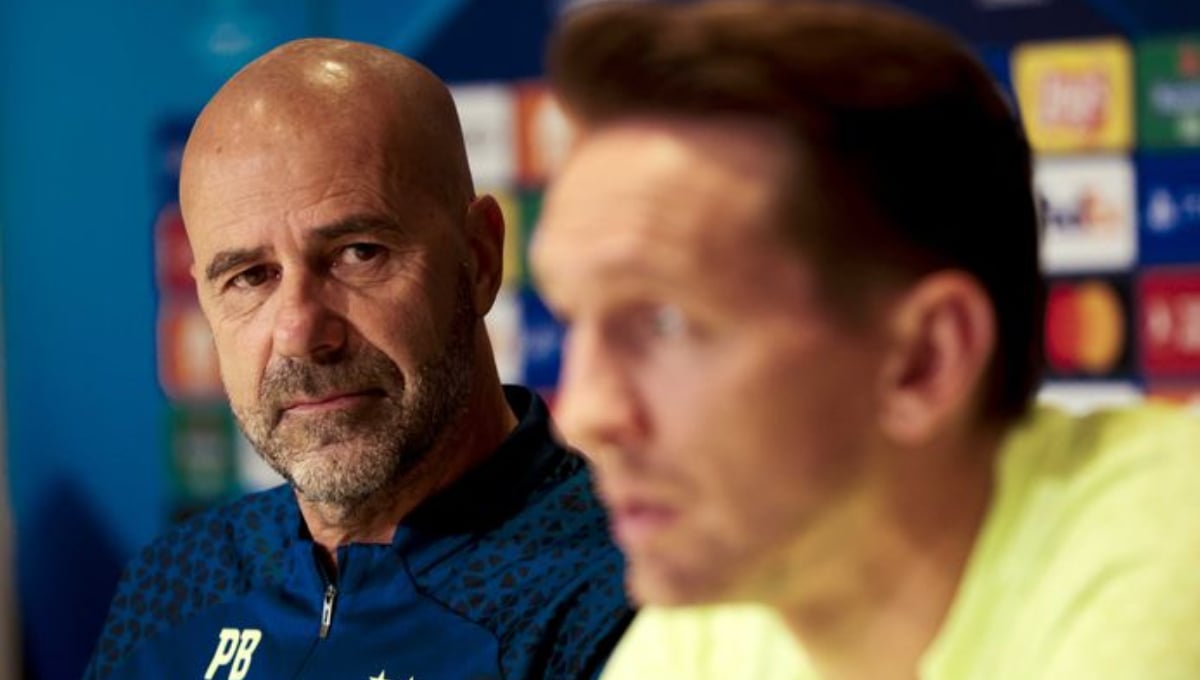 Bosz admite que ha pedido información extra a De Jong para frenar al Sevilla 