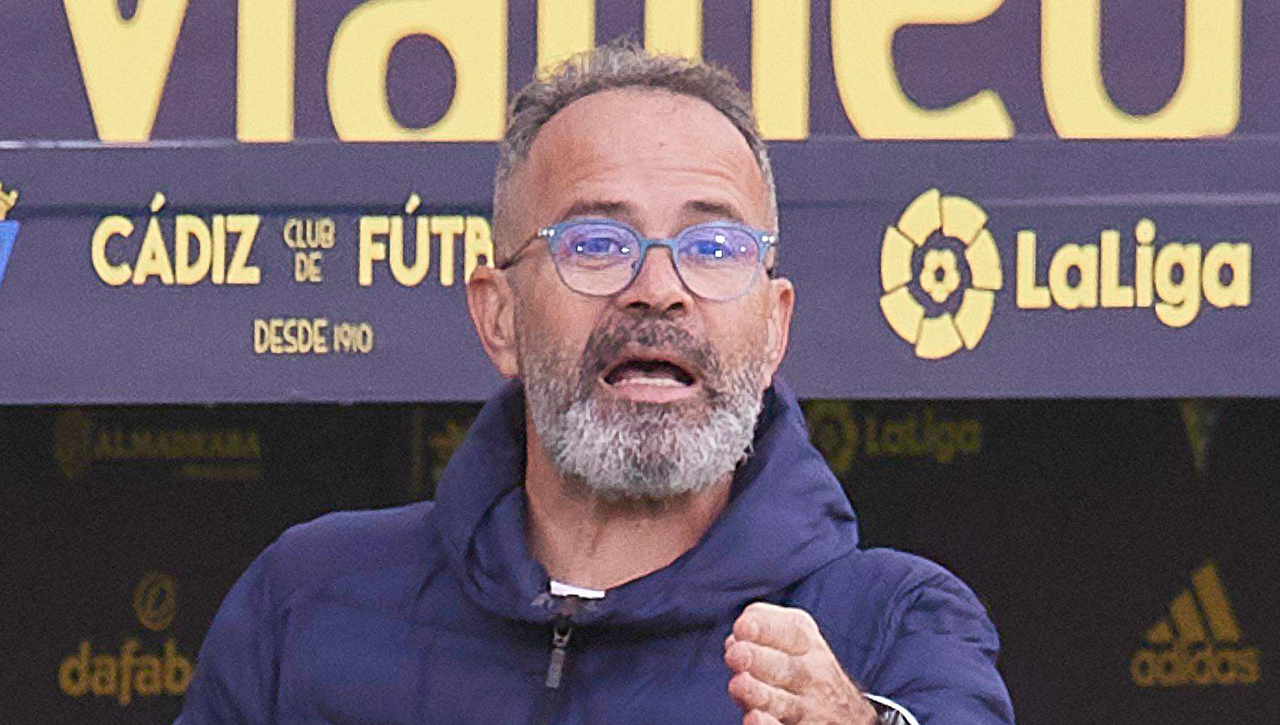 El Tenerife aún no ha contactado con Álvaro Cervera