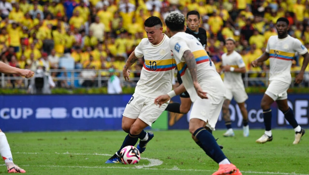 James Rodríguez, contrariado con el Rayo