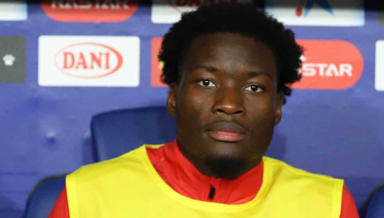 Problema para el 'señalado' Agoumé en el Sevilla