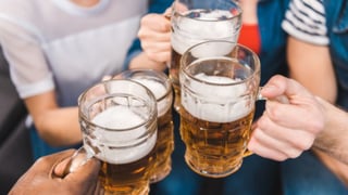 La DGT da pistas de cuántas cervezas puedes beber sin dar positivo en alcoholemia