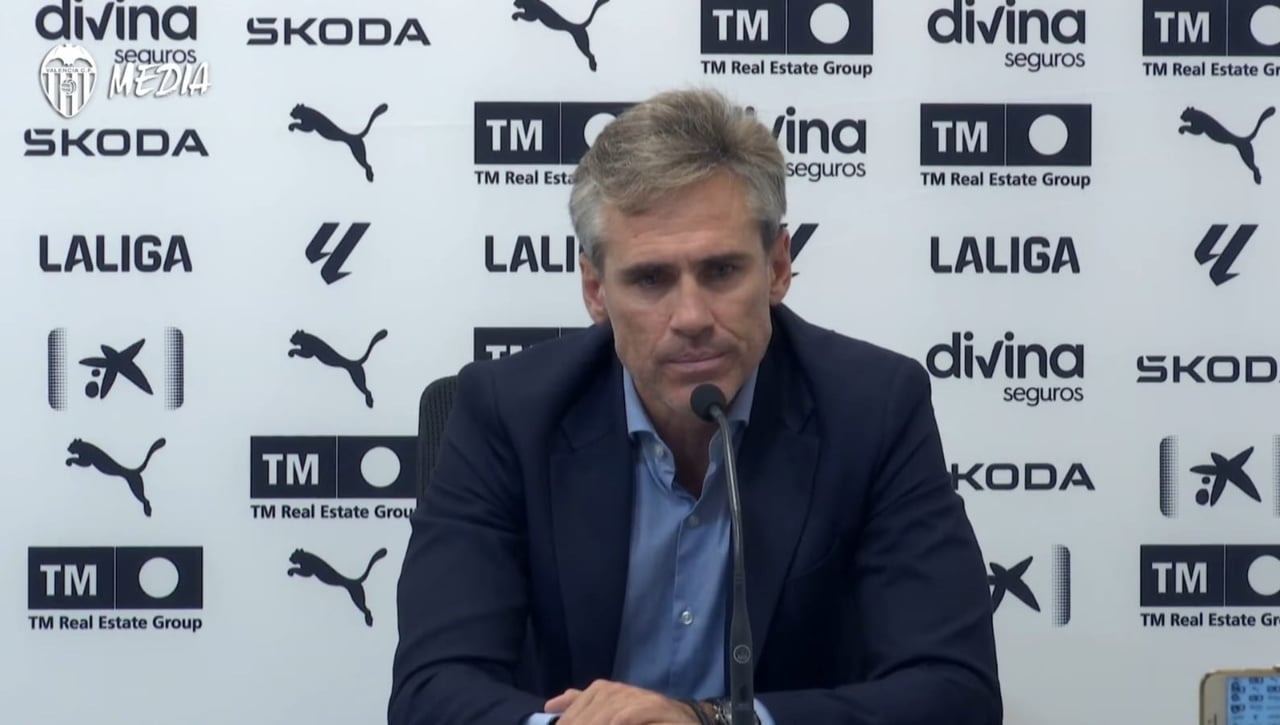 Corona explica cómo descartó el Valencia a Rafa Mir