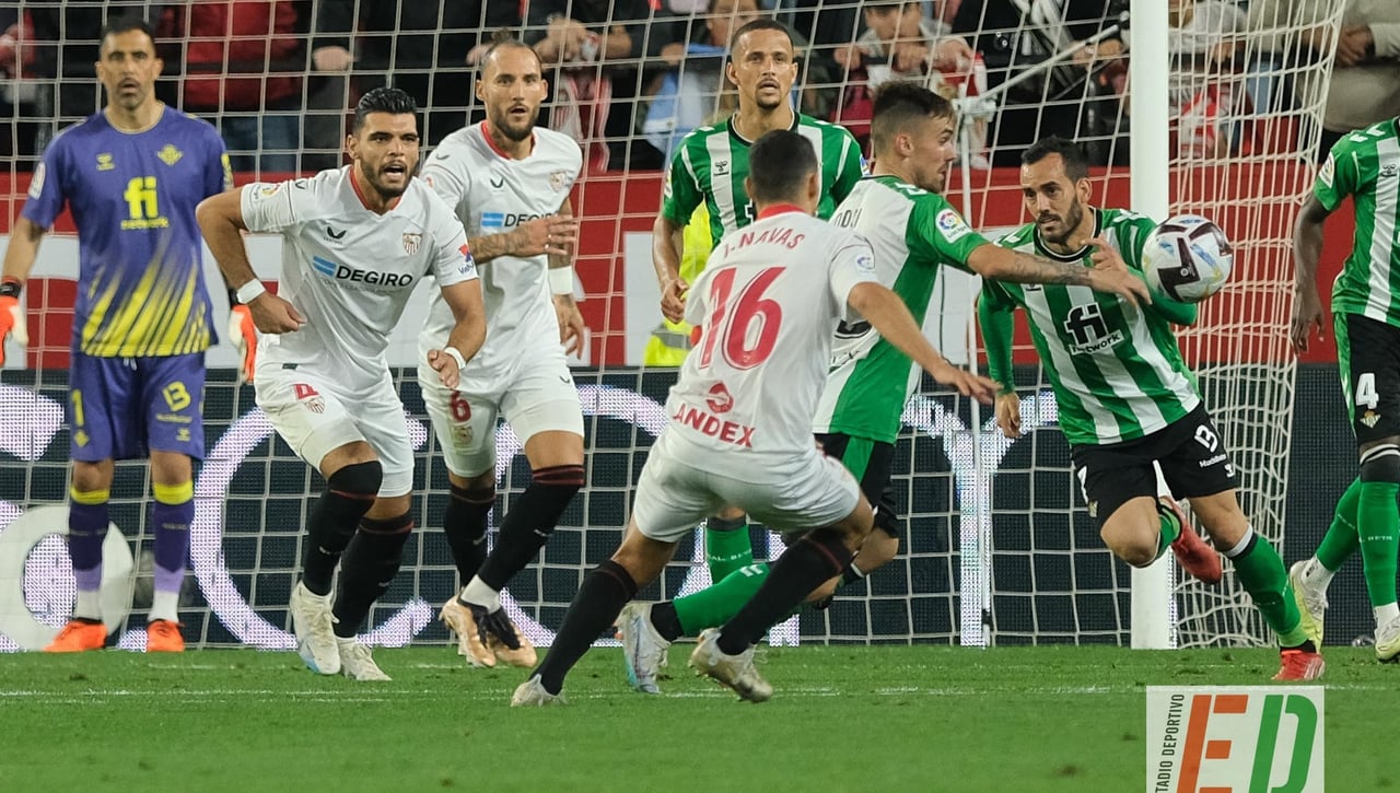 El vestuario del Betis da valor al punto y no hace sangre con Miranda