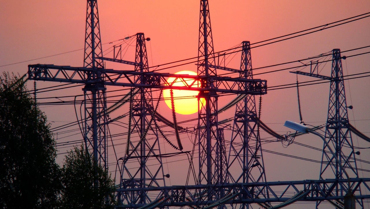 España, en alerta por inestabilidad eléctrica que podría provocar apagones