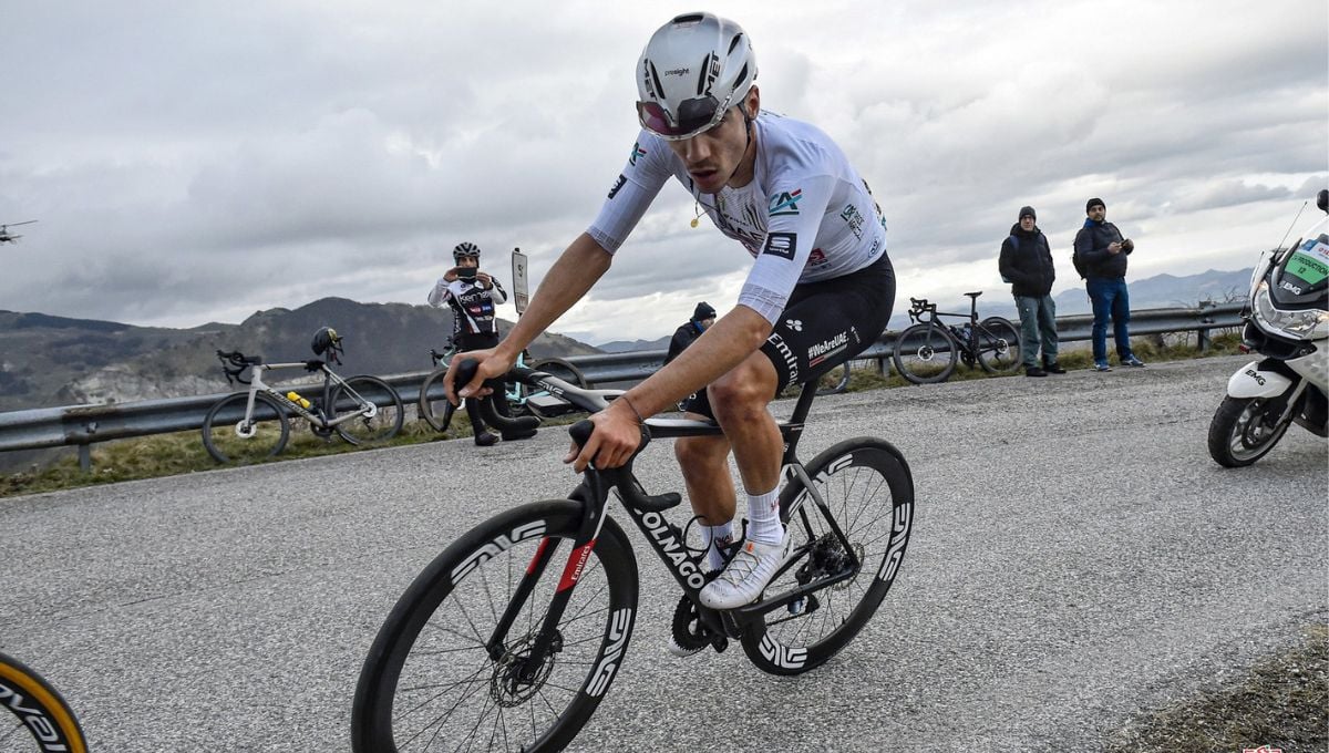 Yates tapa las vergüenzas del UAE con Juan Ayuso