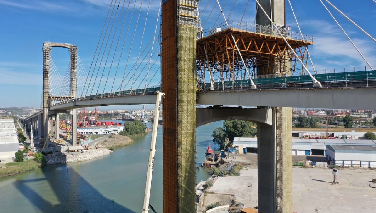 Sanz señala al Gobierno por otro retraso del puente