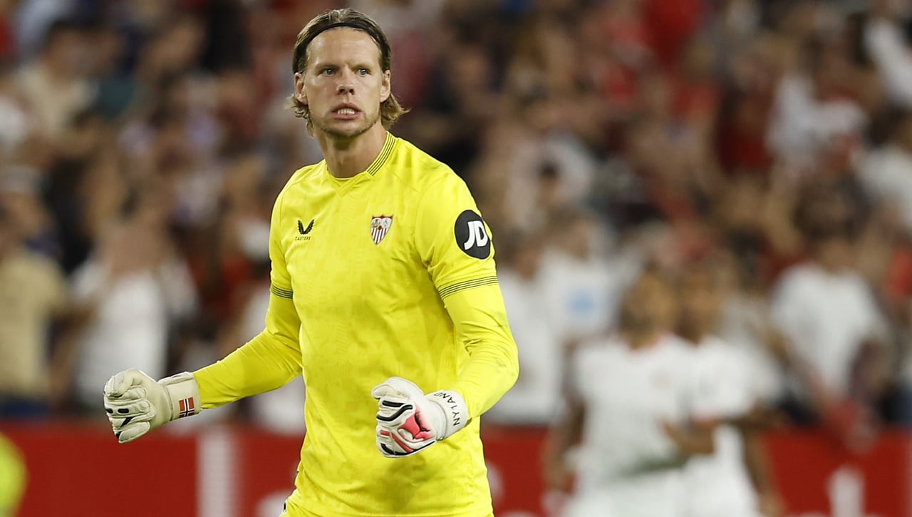 El Sevilla, pendiente de la portería