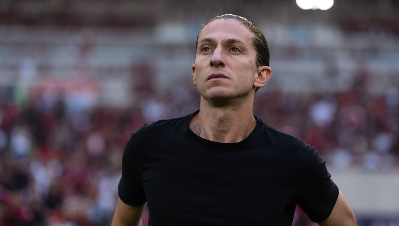 Jorge Mendes ya trabaja en el heredero de Simeone en el Atleti: Filipe Luís