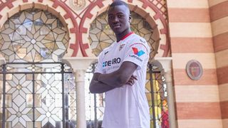 El Sevilla sacrifica a Gueye en Europa