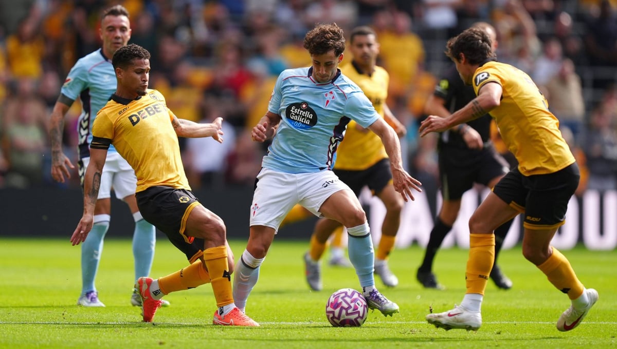 Wolverhampton 0-1 Celta: Pablo Durán y Radu sostienen al Celta