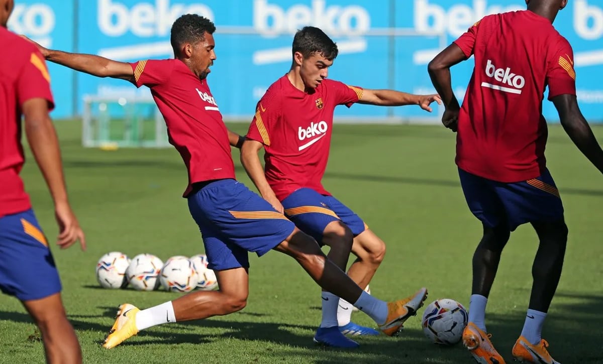 Osasuna reconoce el interés por una de las pretensiones del Girona y del Betis