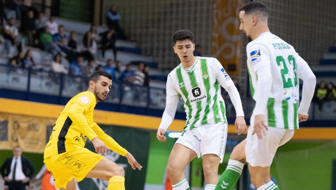 El Betis Futsal, hundido