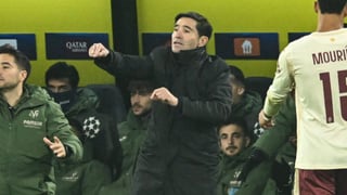 Marcelino, tras el 4-0 en Dortmund: "La mano existe y no entiendo que no la revisen"