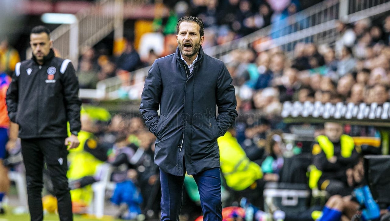 Baraja elogia a Imanol y lanza 'dardos' a la directiva del Valencia