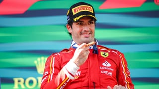 Mercedes apunta a Carlos Sainz