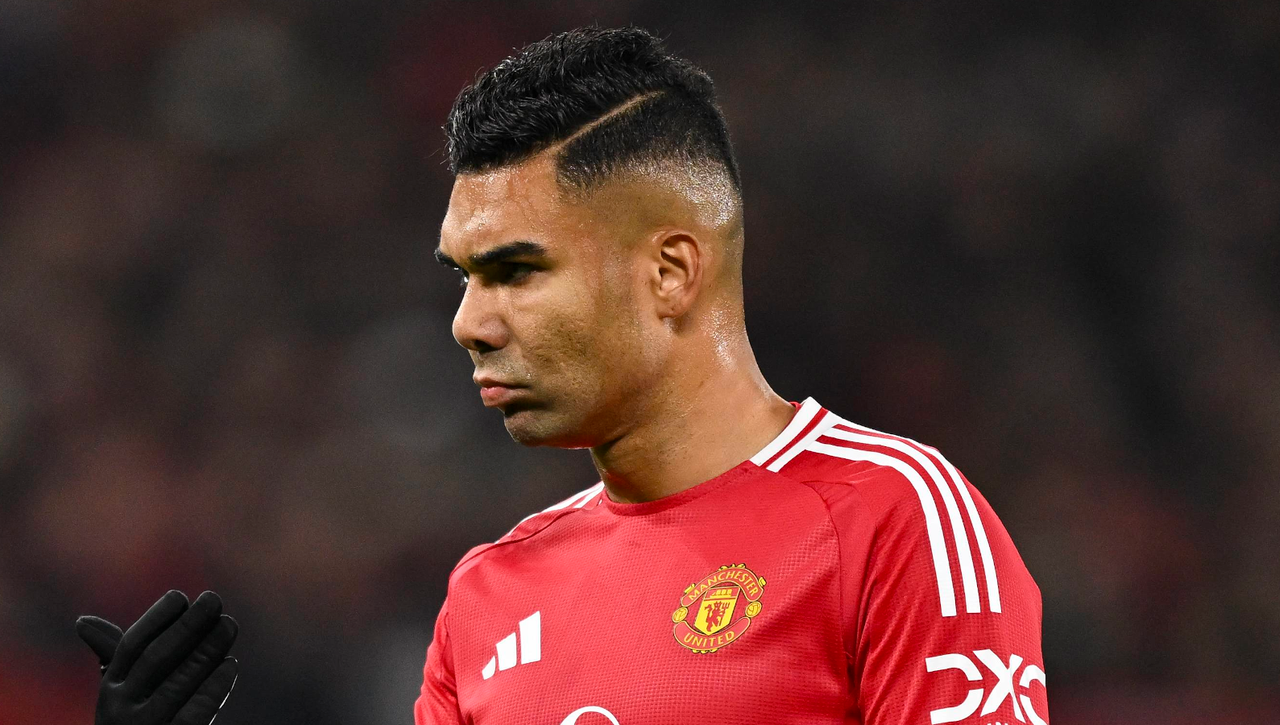 Casemiro pierde los nervios