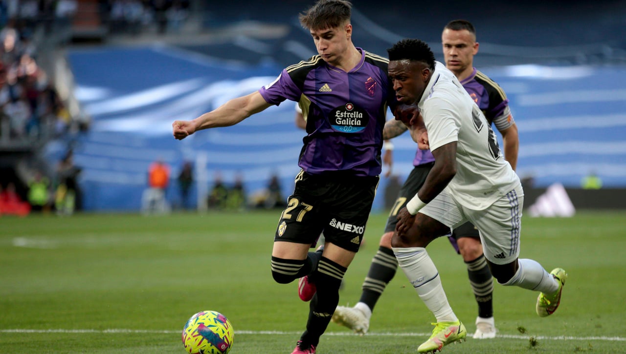 El Valencia toma una decisión con Iván Fresneda 