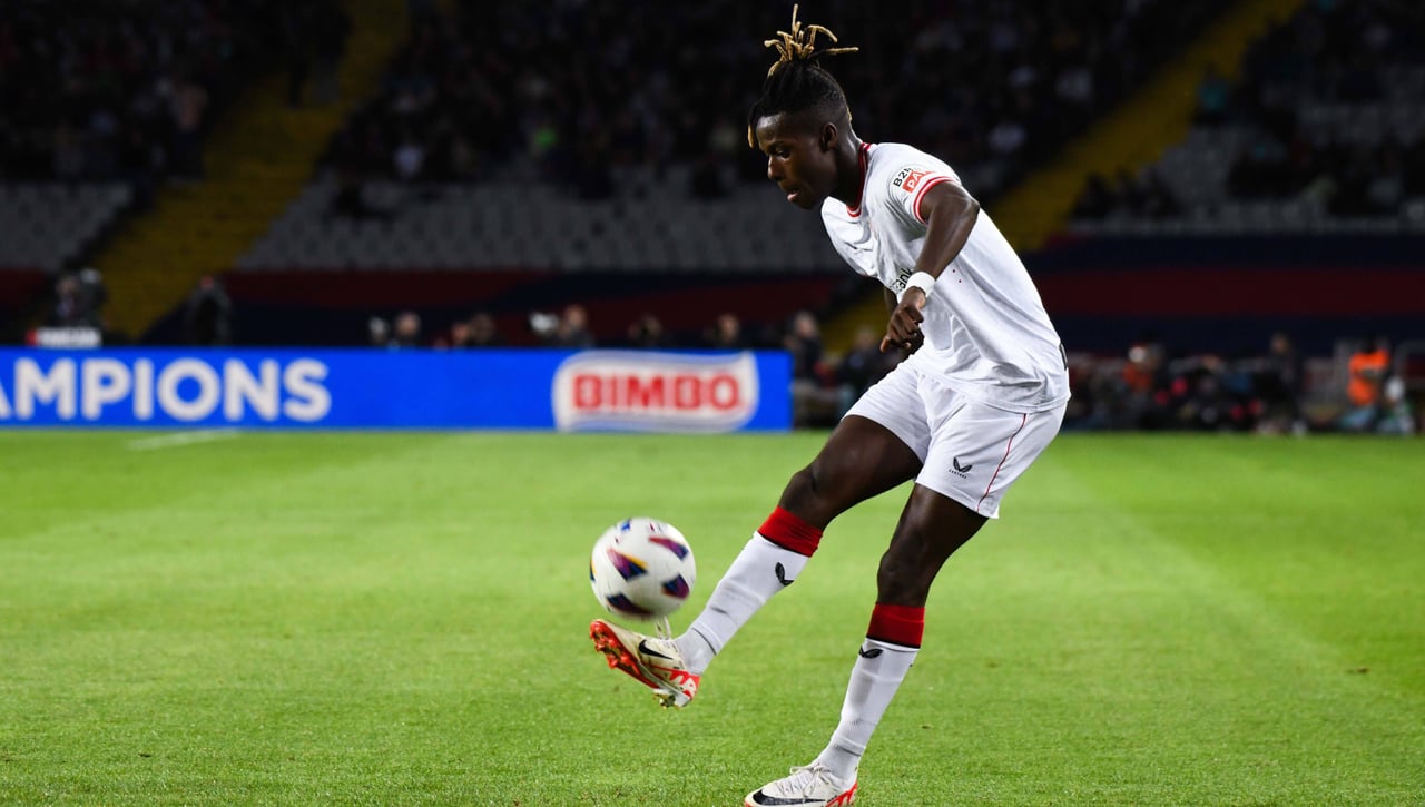 Nico Williams reacciona a las polémicas palabras de su agente sobre su renovación con el Athletic Club