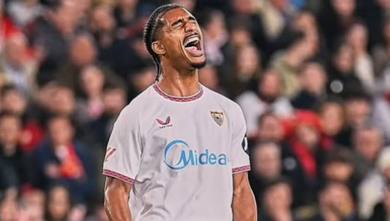 Oportuno regalo al Sevilla con Badé