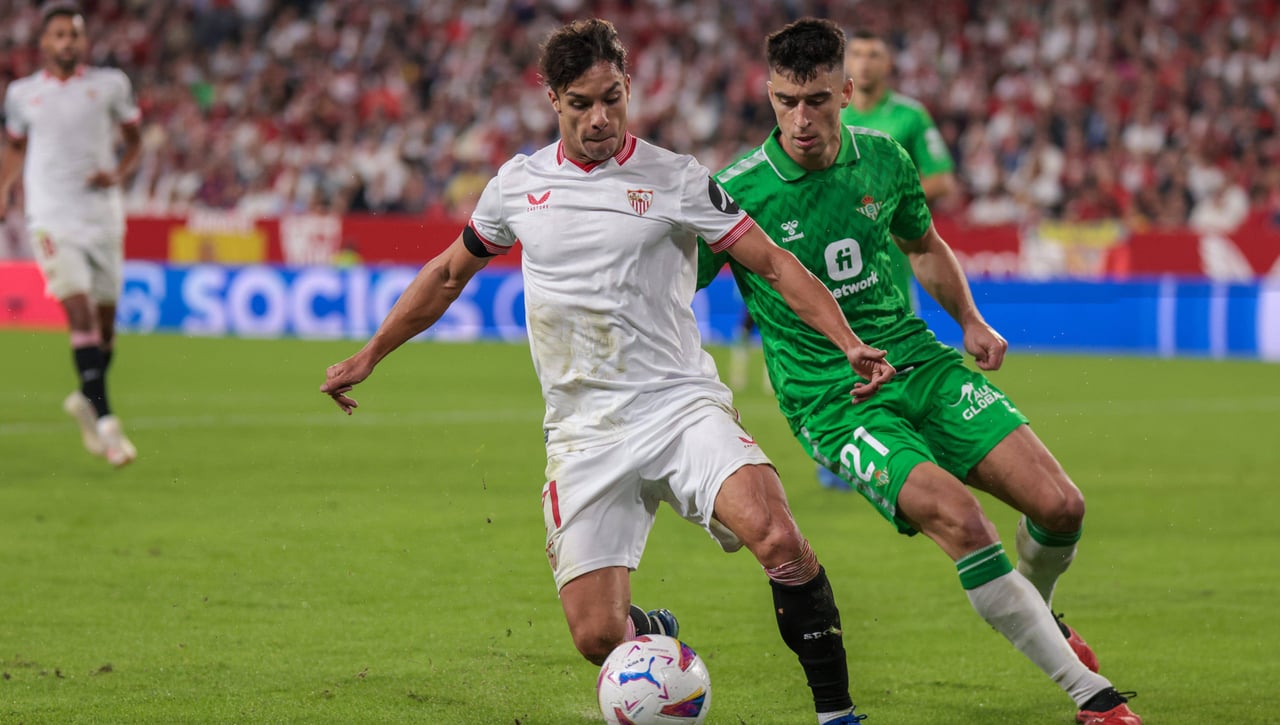 Se calienta la salida de Óliver Torres