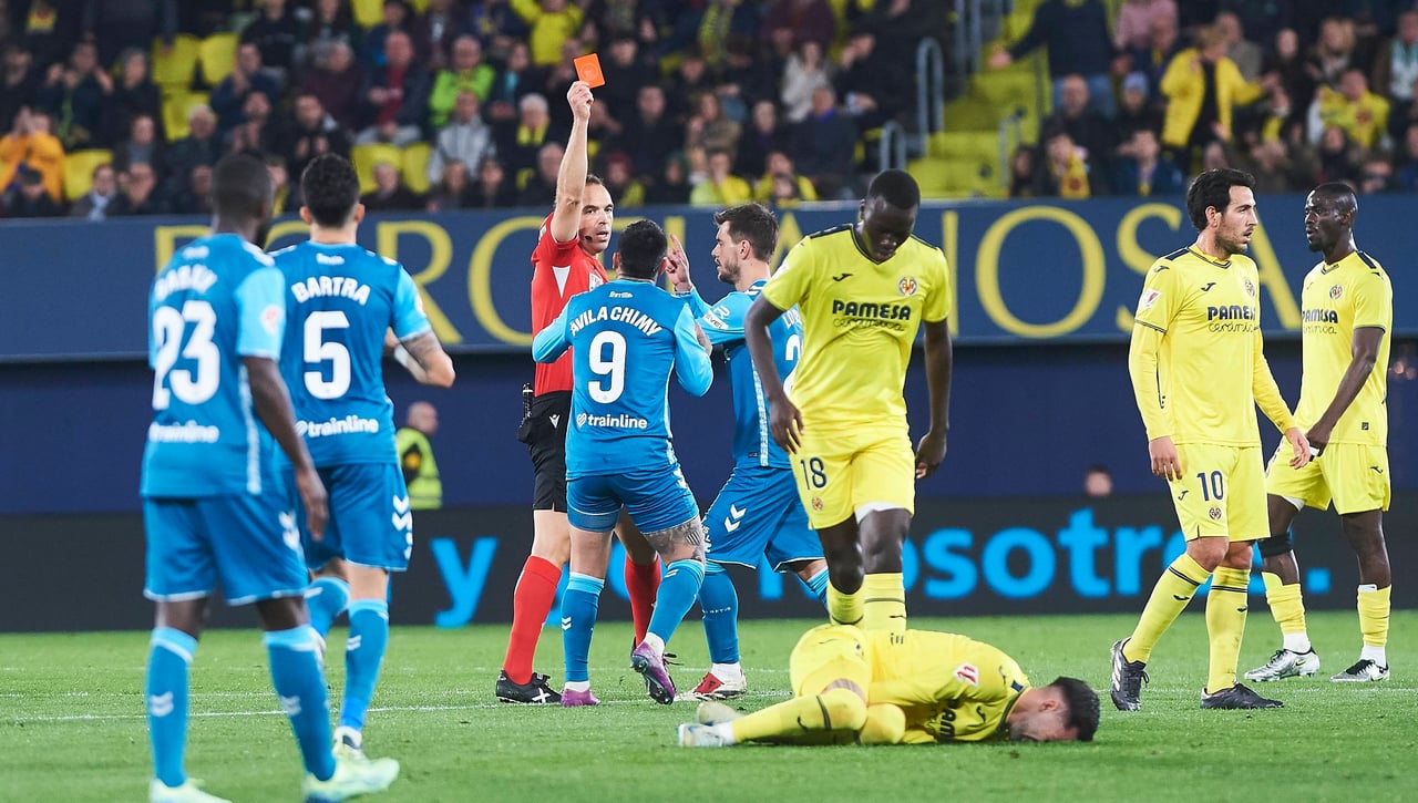 La protesta del Betis va más allá y la Federación 'premia' a Cuadra Fernández